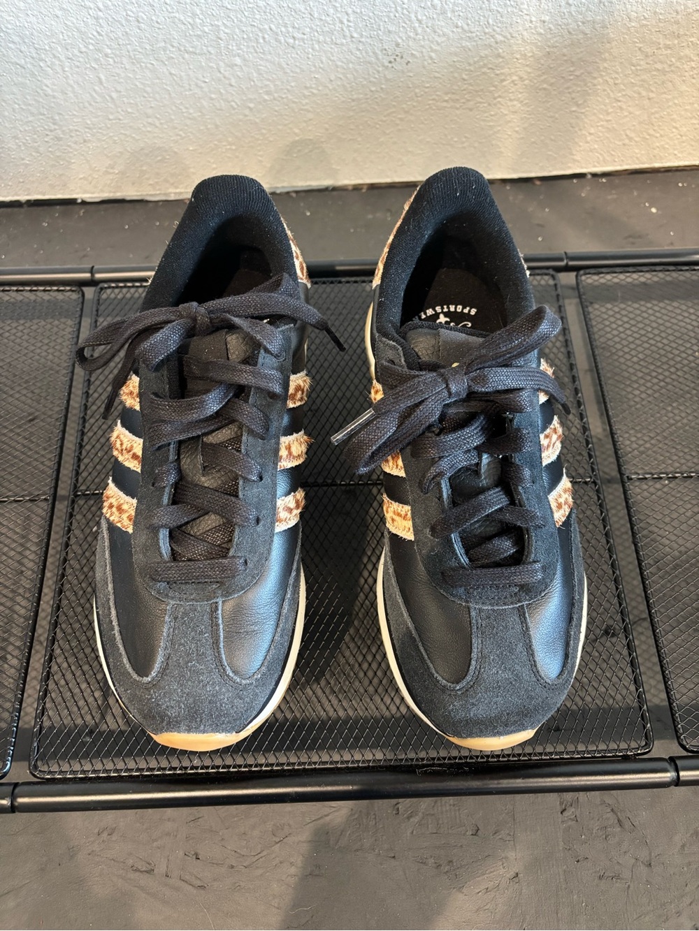 Black Women's Sneakers with Leopard-Print Stripes